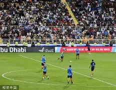 清晨体能课后，毕尔巴鄂竞技远射贴柱备战足总杯，态度坚定，身体对抗强度拉满的简单介绍-3377彩票